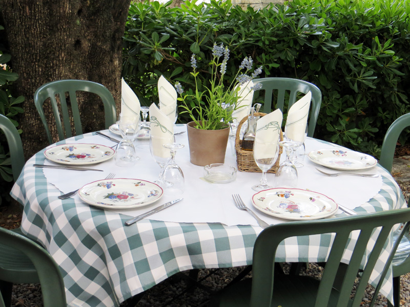 Auberge de l'aire Saint-Michel - Cuisine niçoise à Nice