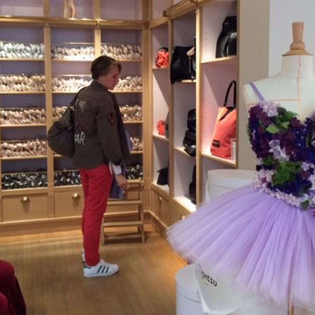 Boutique REPETTO - Chaussures Femmes - Nice