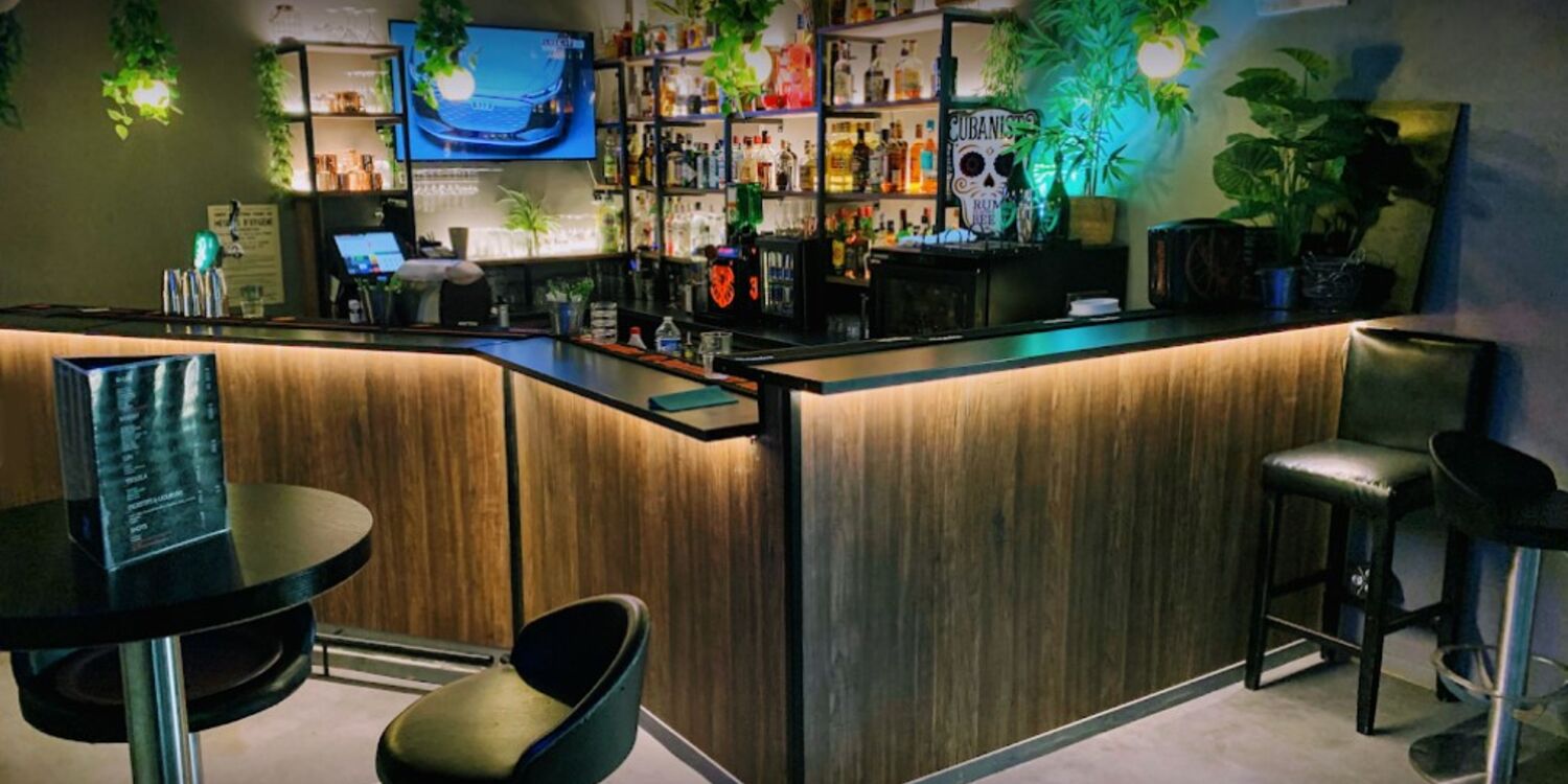 L'Endroit Cannes - Bar lounge - Bar à vins à Cannes