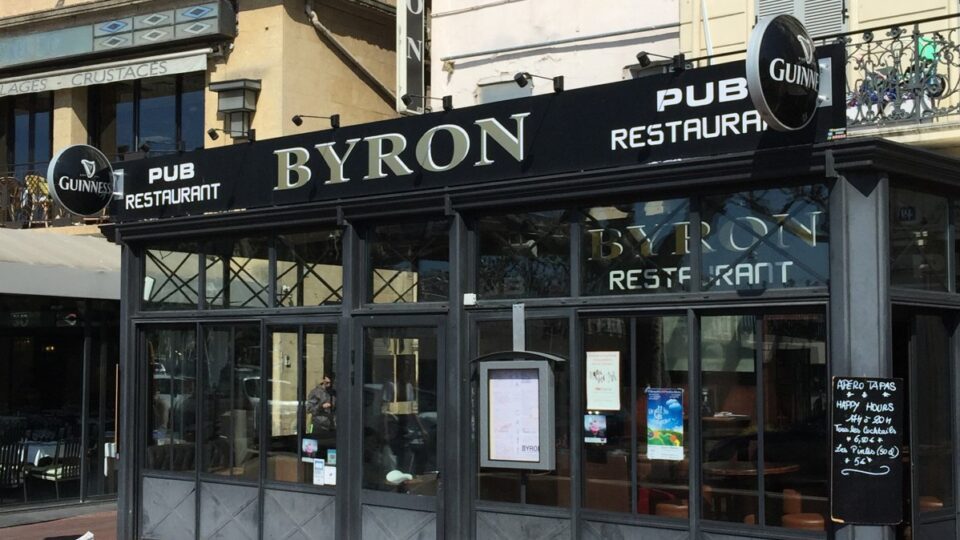 Le Byron - Pubs Cannes