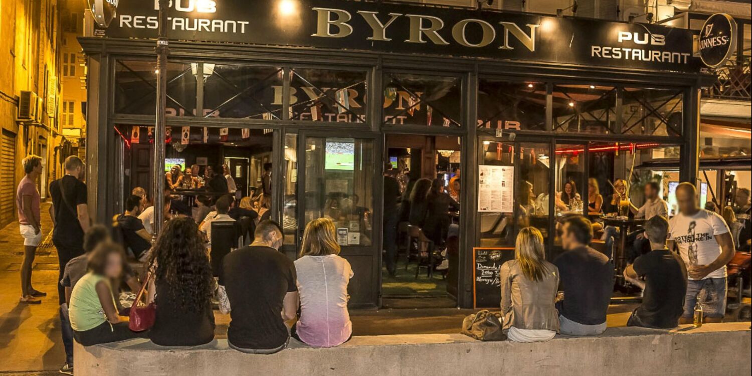 Le Byron - Pubs à Cannes