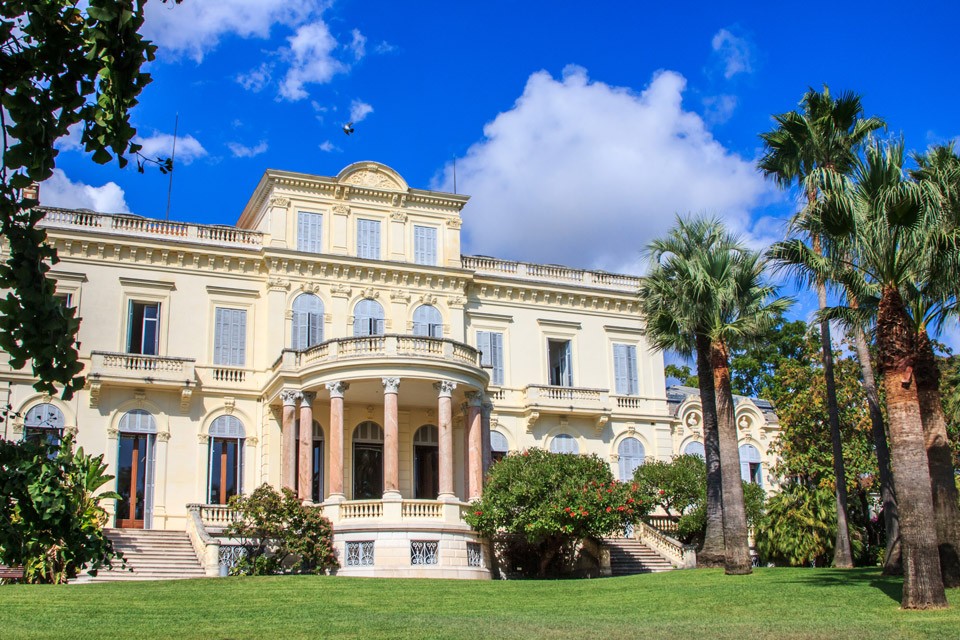 Médiathèque Noailles - Médiathèques Cannes