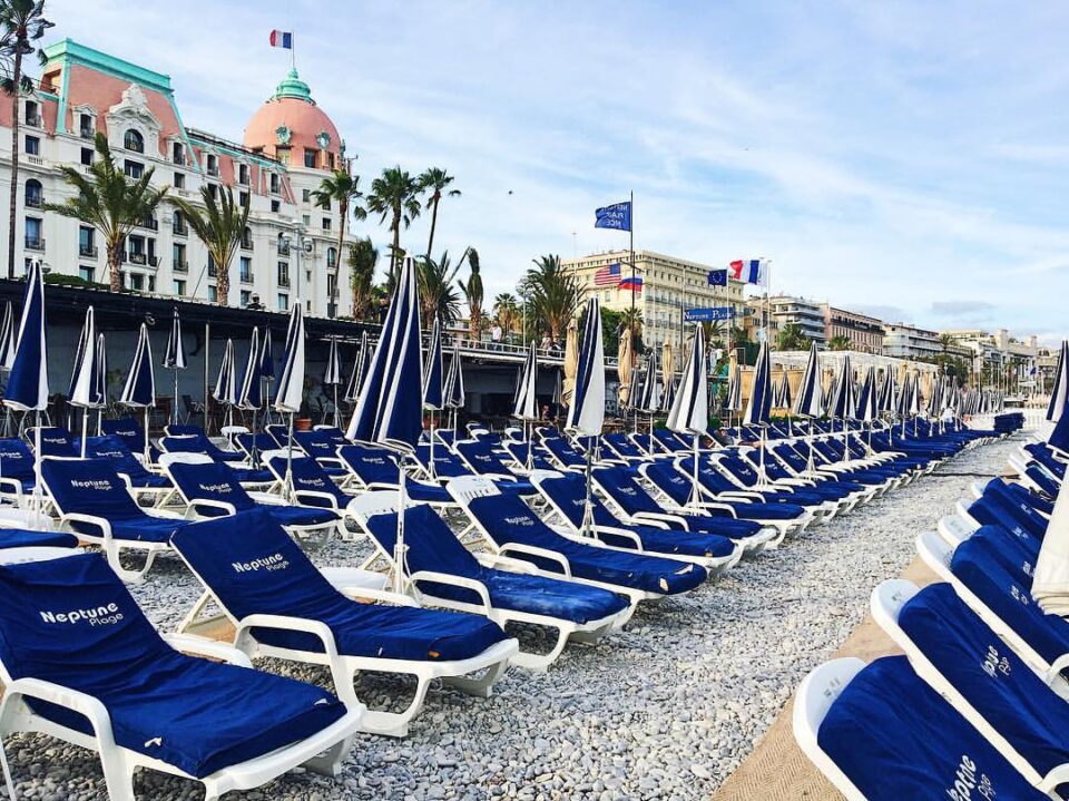 NEPTUNE PLAGE - Plages à Nice