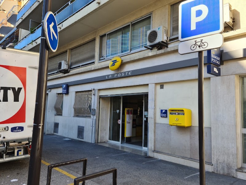 Poste Nice Magnan - Poste et Telecoms à Nice